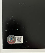 Load image into Gallery viewer, David Naughton Signed An American Werewolf in London 11x17 Movie Poster Framed Display