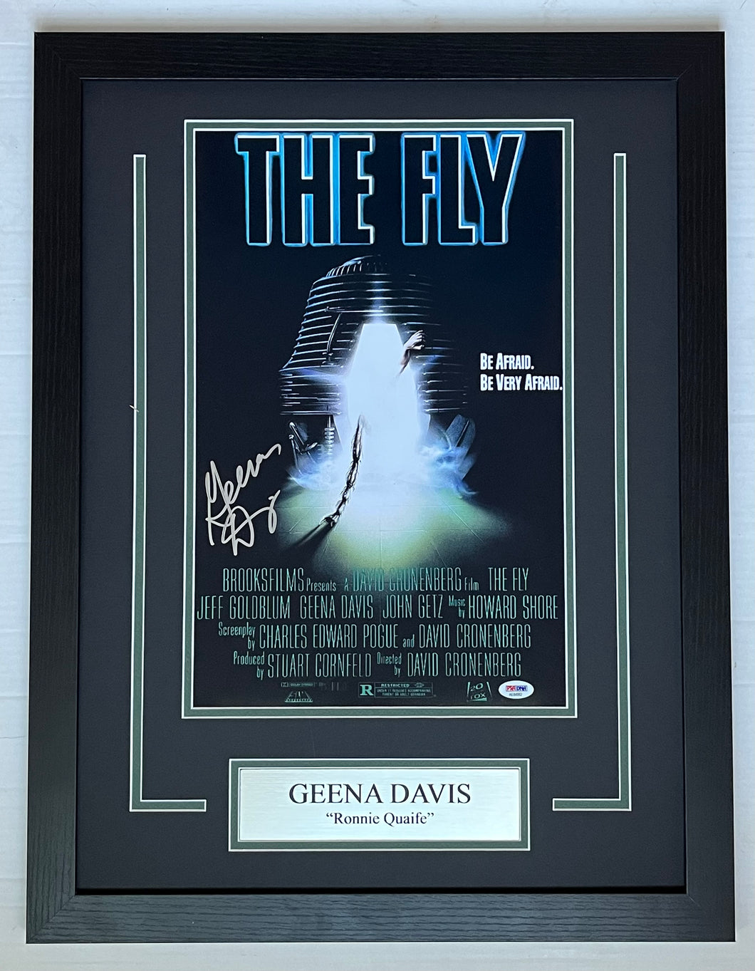 Geena Davis autograph signed THE FLY 11x17 Movie Poster Framed Display