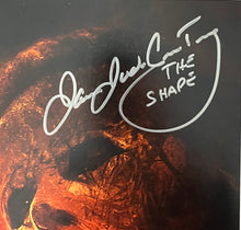 Load image into Gallery viewer, James Jude Courtney autograph signed HALLOWEEN KILLS 11x17 Movie Poster Framed Display
